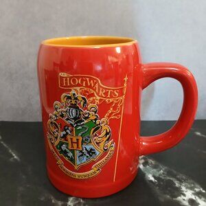 Harry Potter Hogwarts Shield Flag Red Ceramic Stein Mug 22 oz Warner Bros.